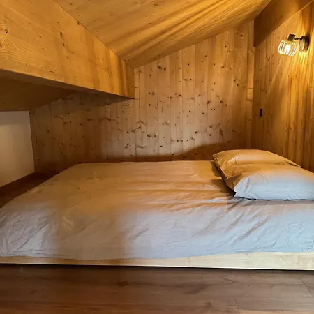 De Montagne Sant Feliu Feliu A 木屋